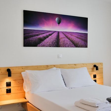Bodini'S Rooms Himarë Eksteriør billede